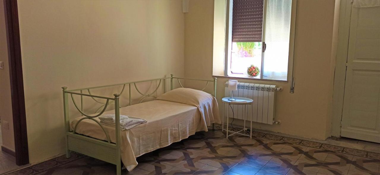 Aretta: Appartamento Nel Cuore Di Itri Zewnętrze zdjęcie
